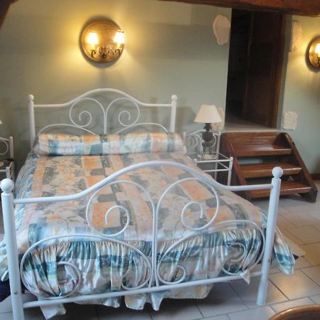 Ferme Du Vieux Puits Bed & Breakfast Bony Eksteriør bilde