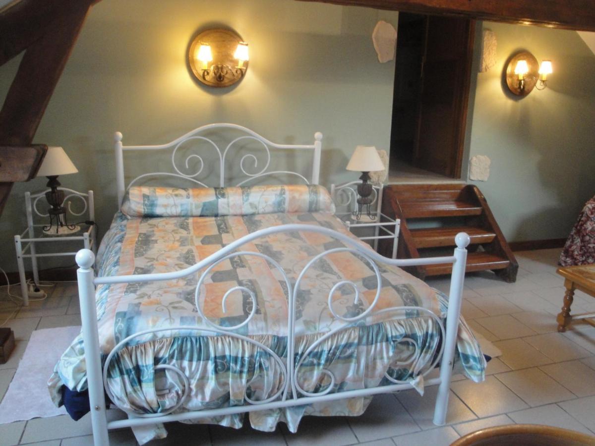 Ferme Du Vieux Puits Bed & Breakfast Bony Eksteriør bilde